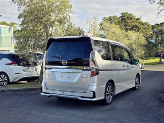2020 Nissan SERENA - Thumbnail