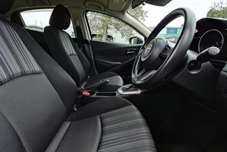 2020 Mazda 2 - Thumbnail