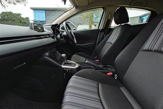 2020 Mazda 2 - Thumbnail