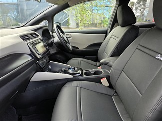 2018 Nissan LEAF - Thumbnail