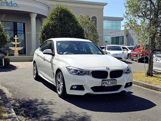 2016 BMW 320i