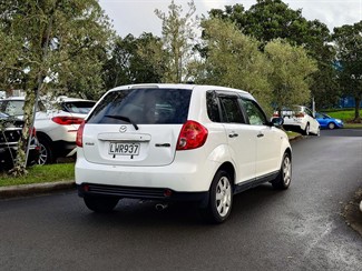 2005 Mazda Verisa - Thumbnail