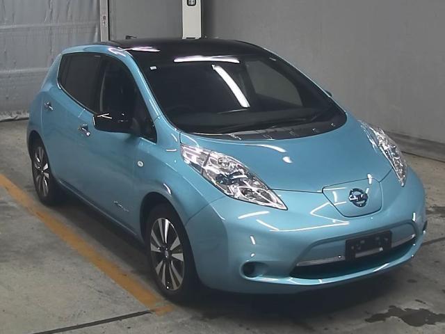 2016 Nissan LEAF
