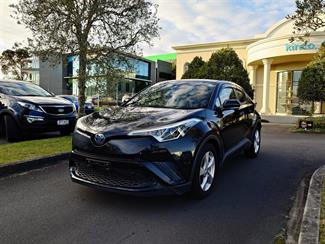 2017 Toyota C-Hr - Thumbnail