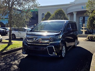 2016 Toyota Vellfire - Thumbnail