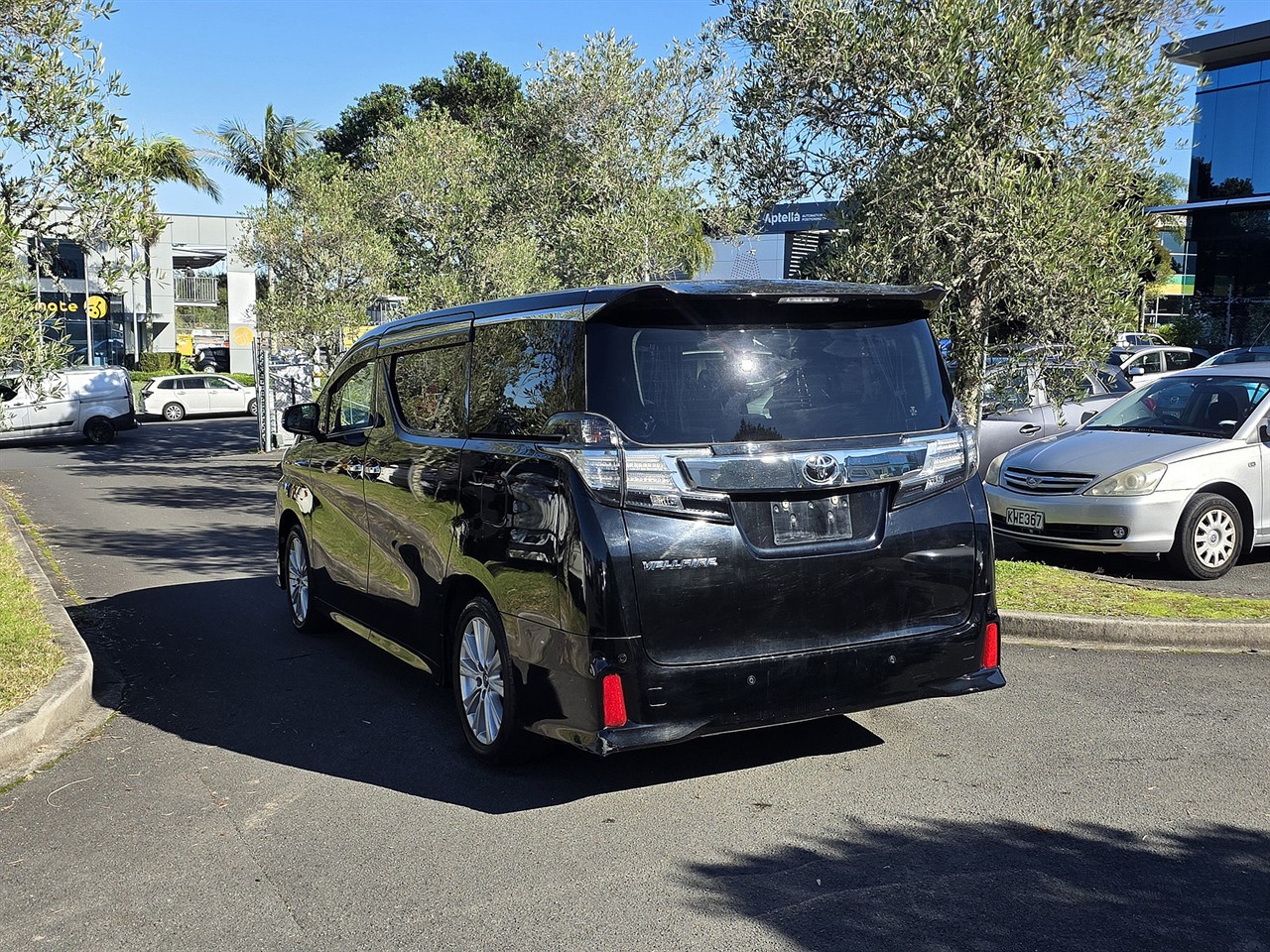 2016 Toyota Vellfire