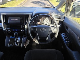 2016 Toyota Vellfire - Thumbnail