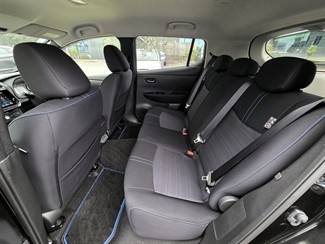 2021 Nissan LEAF - Thumbnail