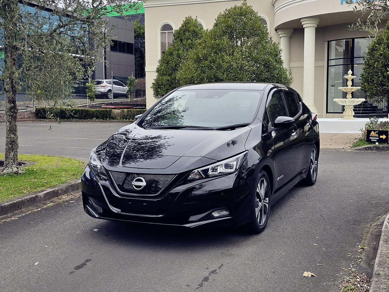 2021 Nissan LEAF