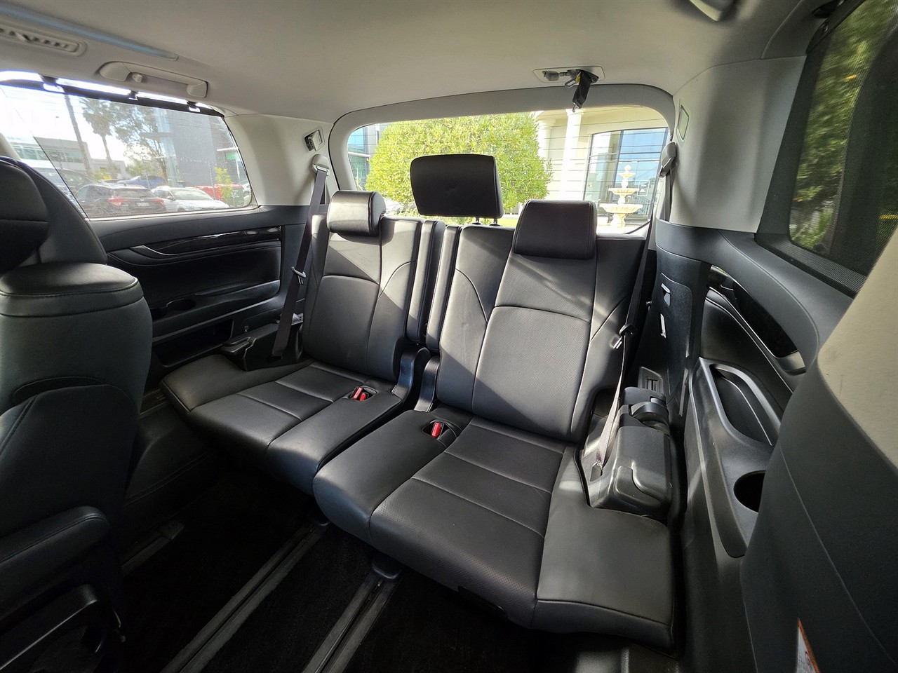 2016 Toyota Alphard