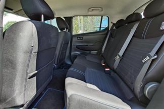 2020 Nissan LEAF - Thumbnail