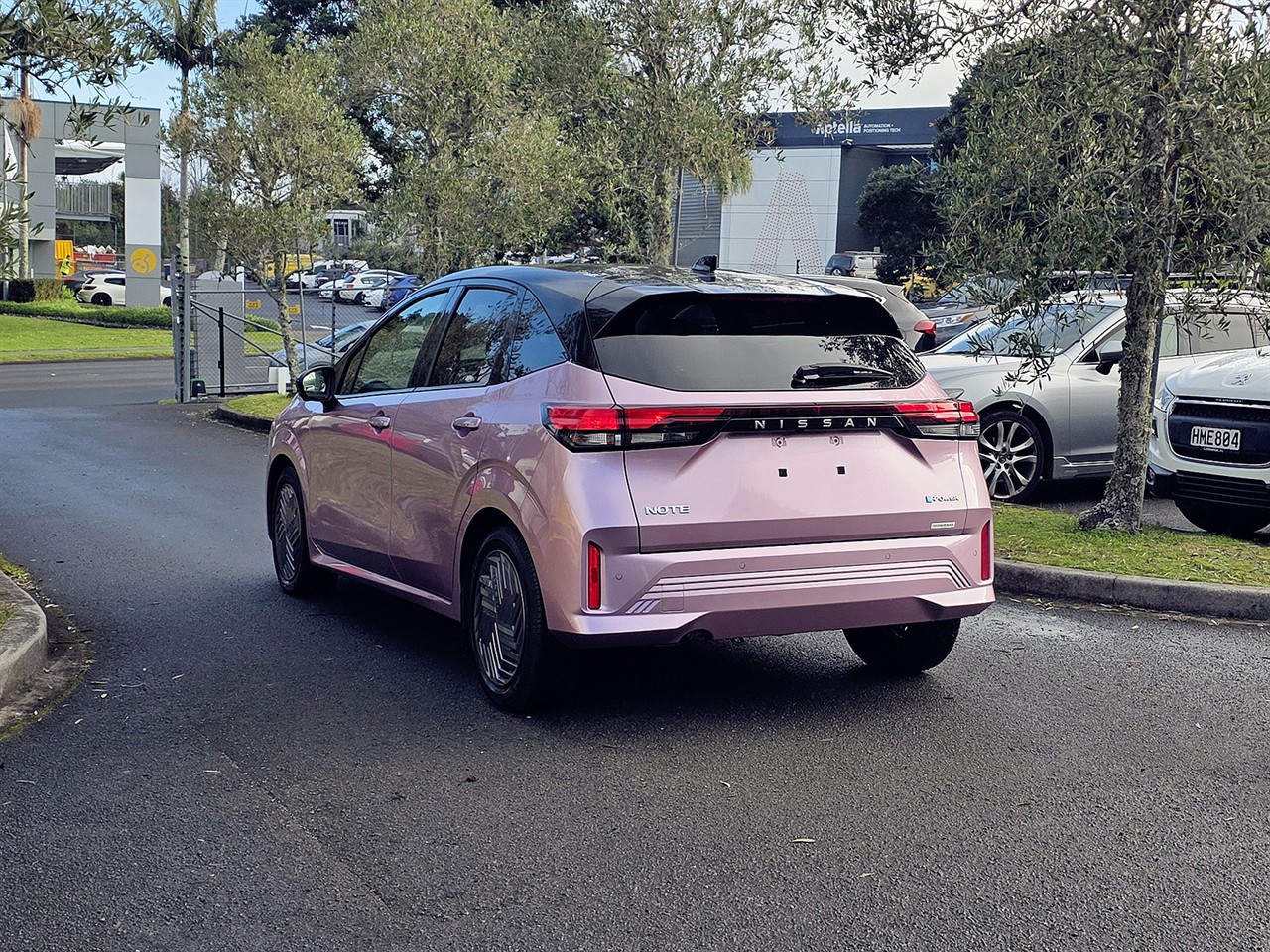 2024 Nissan NOTE