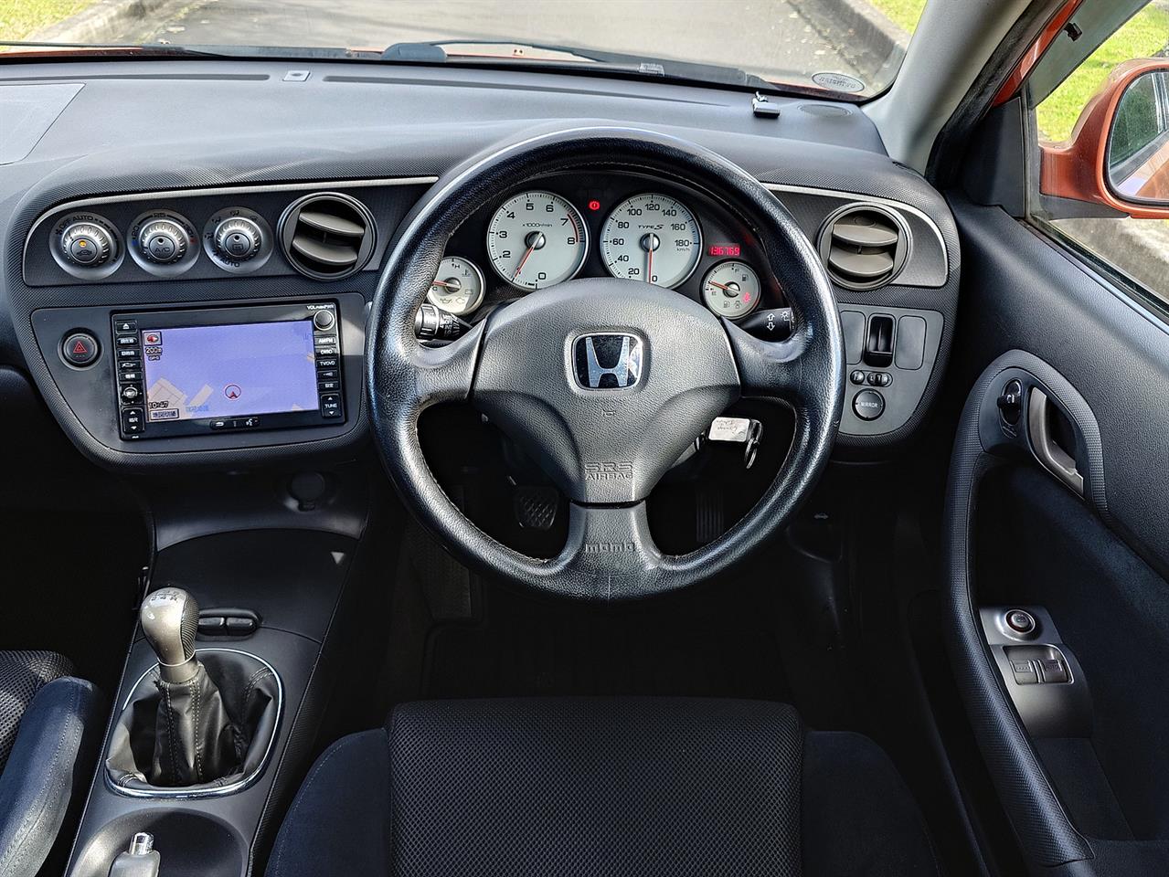 2004 Honda Integra