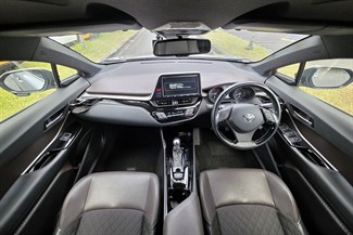 2017 Toyota C-Hr - Thumbnail