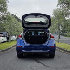 2021 Nissan LEAF - Thumbnail