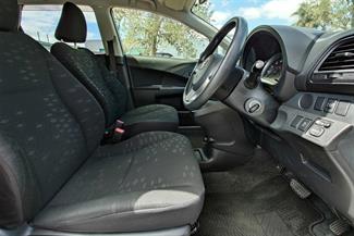 2012 Toyota Ractis - Thumbnail