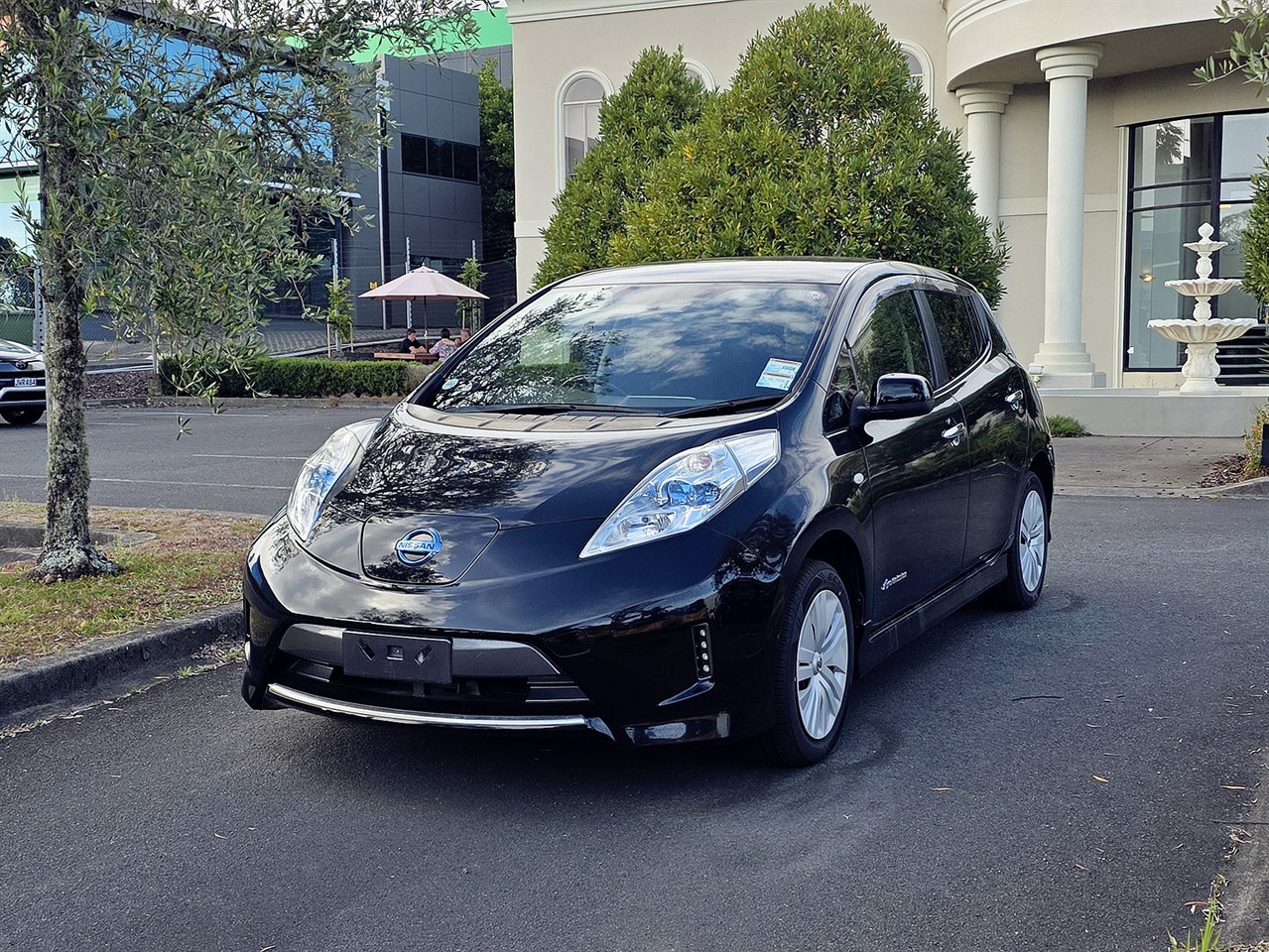 2014 Nissan LEAF