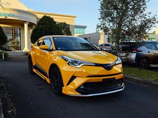 2018 Toyota C-Hr - Thumbnail