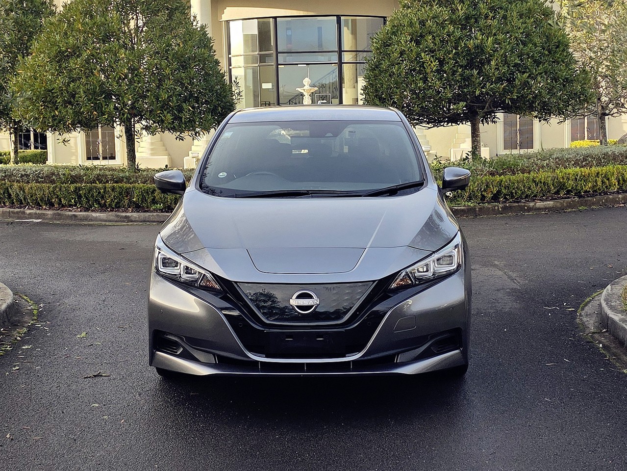 2022 Nissan LEAF