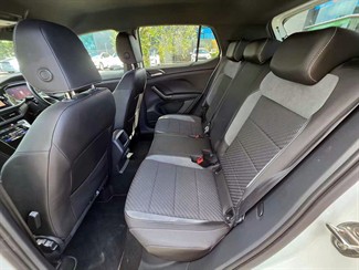 2023 Volkswagen T-Cross - Thumbnail