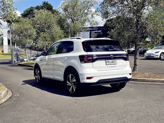 2023 Volkswagen T-Cross - Thumbnail