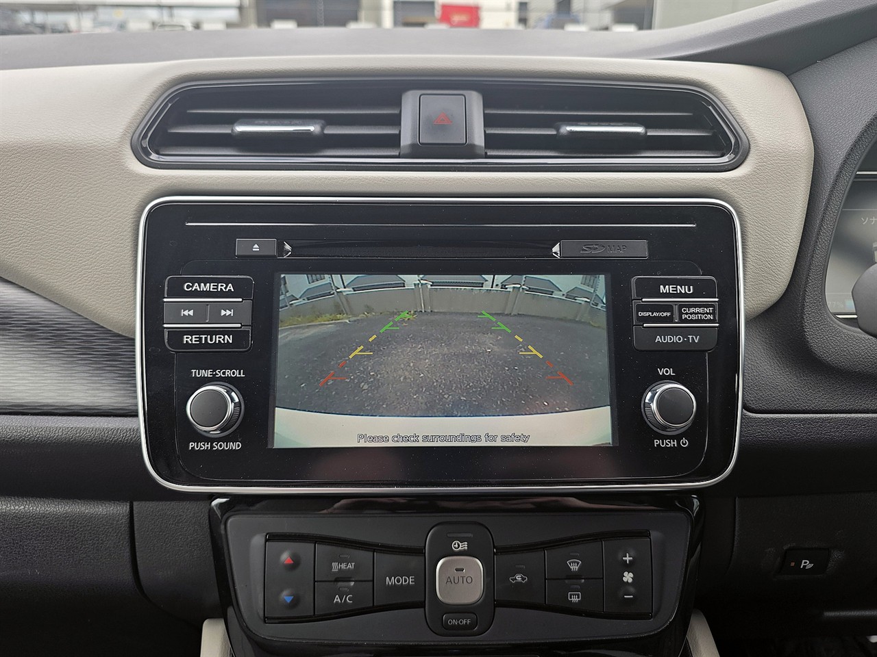 2018 Nissan LEAF