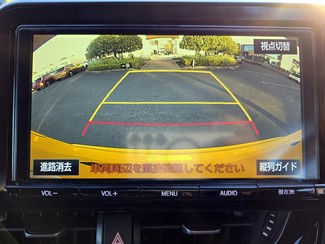 2017 Toyota C-Hr - Thumbnail