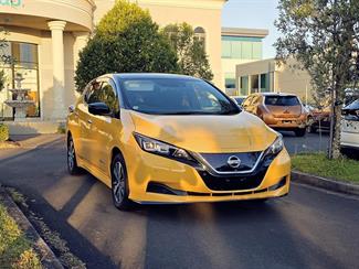 2019 Nissan LEAF - Thumbnail