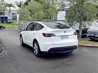 2022 Tesla Model Y - Thumbnail