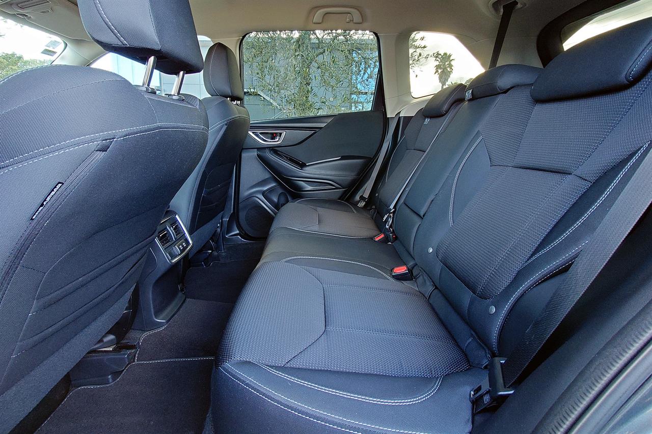 2021 Subaru FORESTER