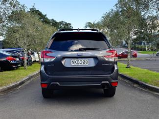 2021 Subaru FORESTER - Thumbnail