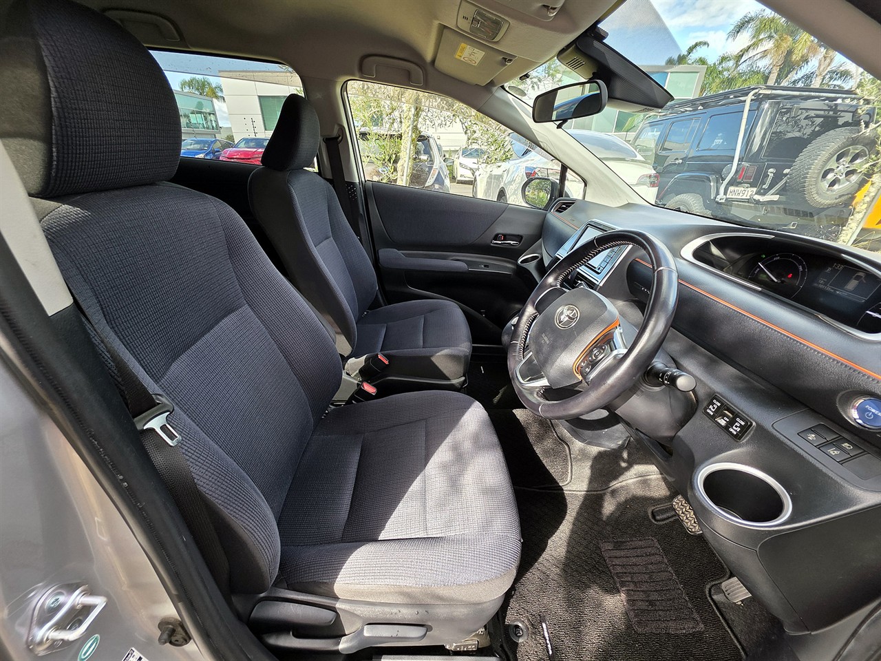 2016 Toyota SIENTA