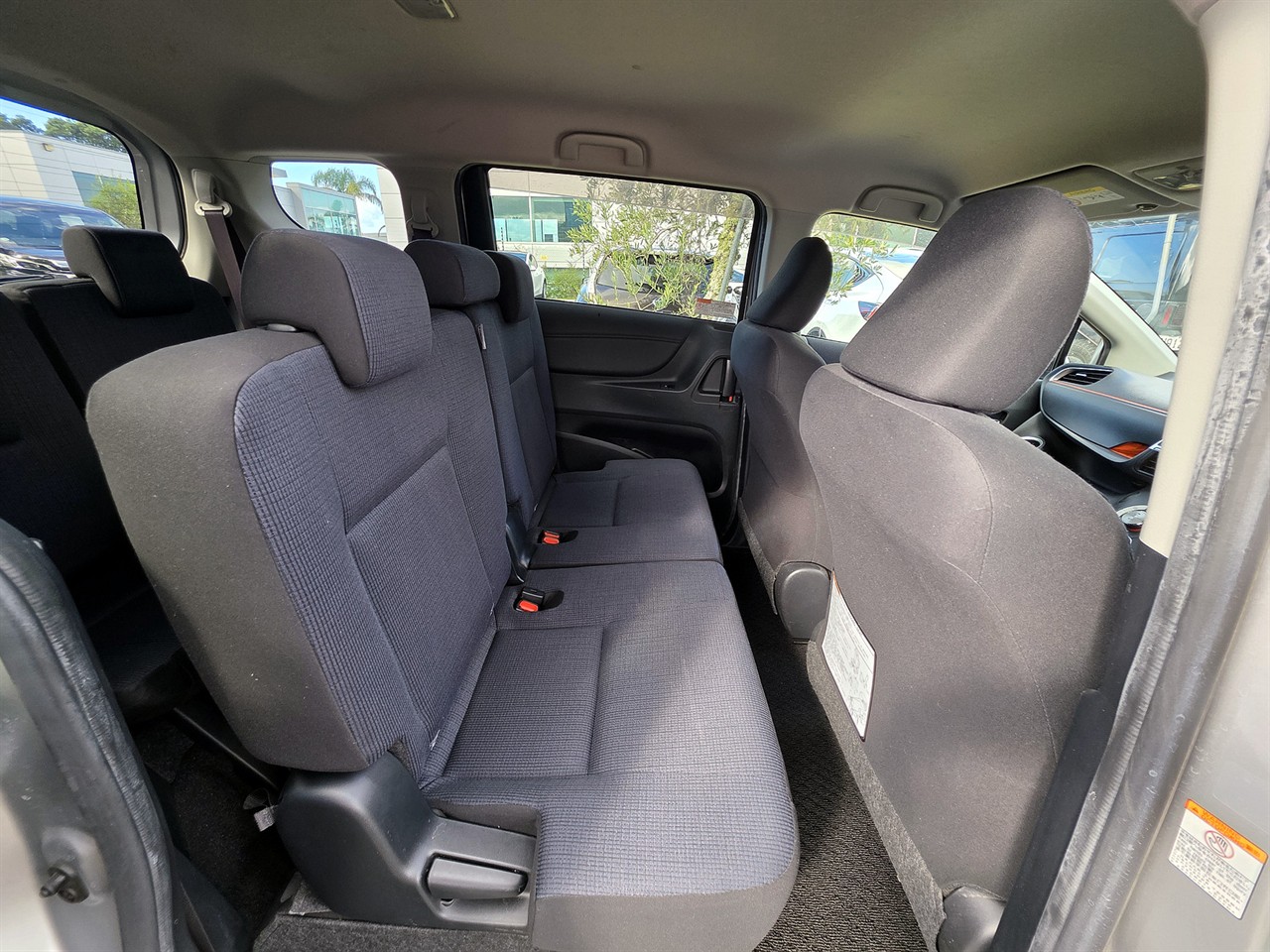 2016 Toyota SIENTA