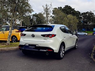 2024 Mazda 3 - Thumbnail