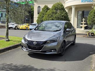 2022 Nissan LEAF - Thumbnail