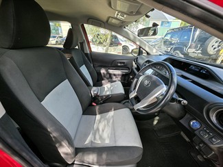 2014 Toyota AQUA - Thumbnail
