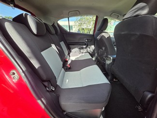 2014 Toyota AQUA - Thumbnail
