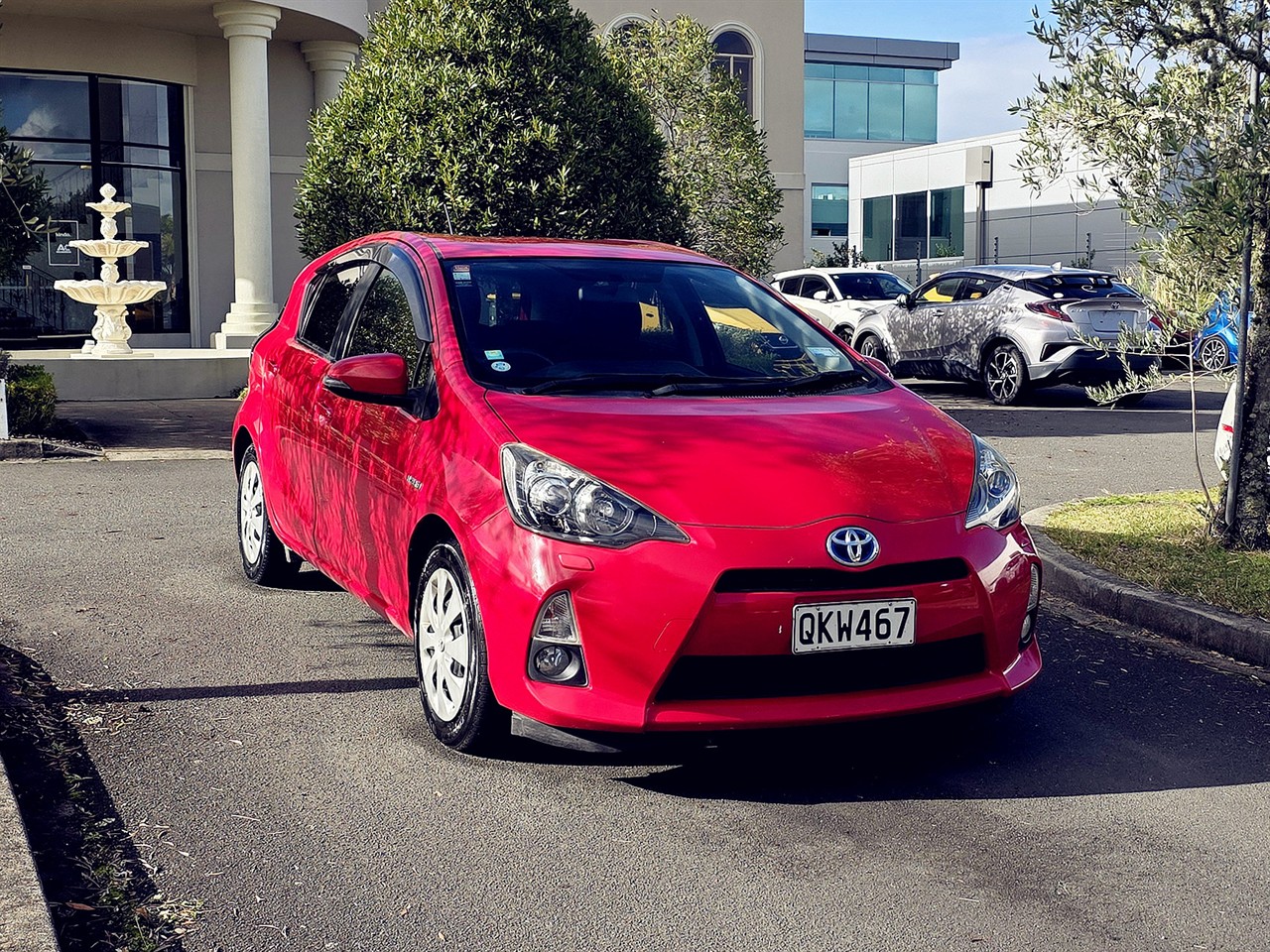 2014 Toyota AQUA