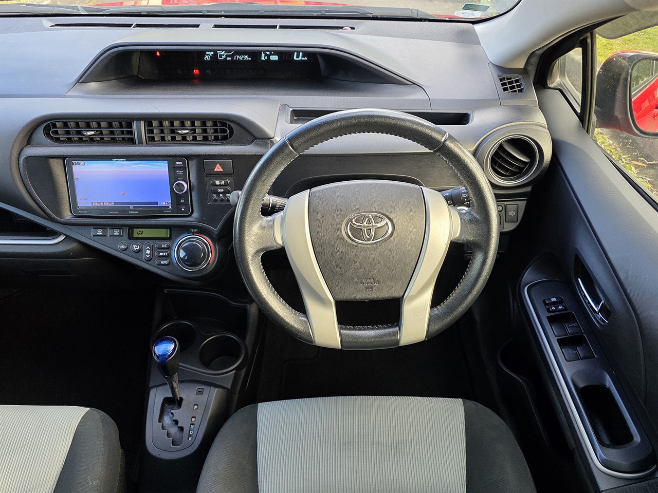 2014 Toyota AQUA