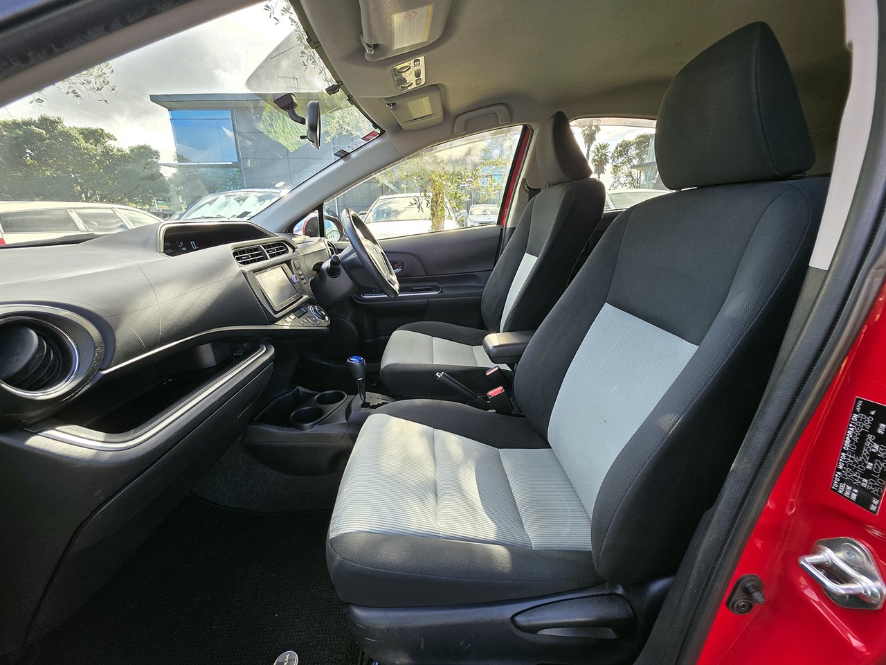 2014 Toyota AQUA