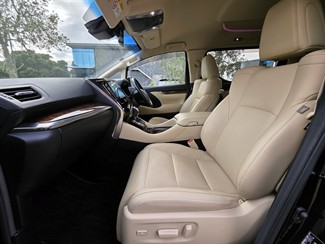 2020 Toyota Alphard - Thumbnail