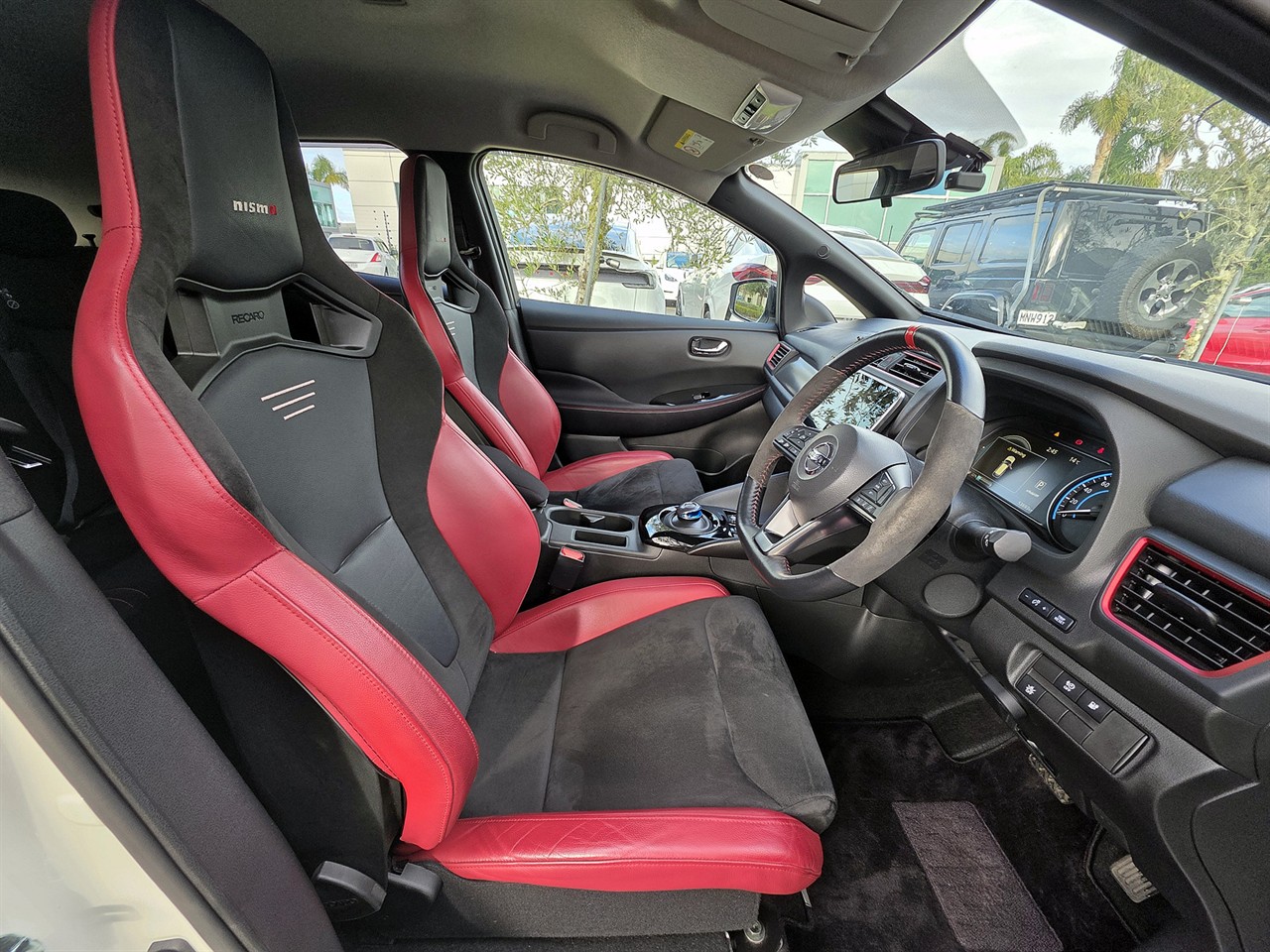 2021 Nissan LEAF