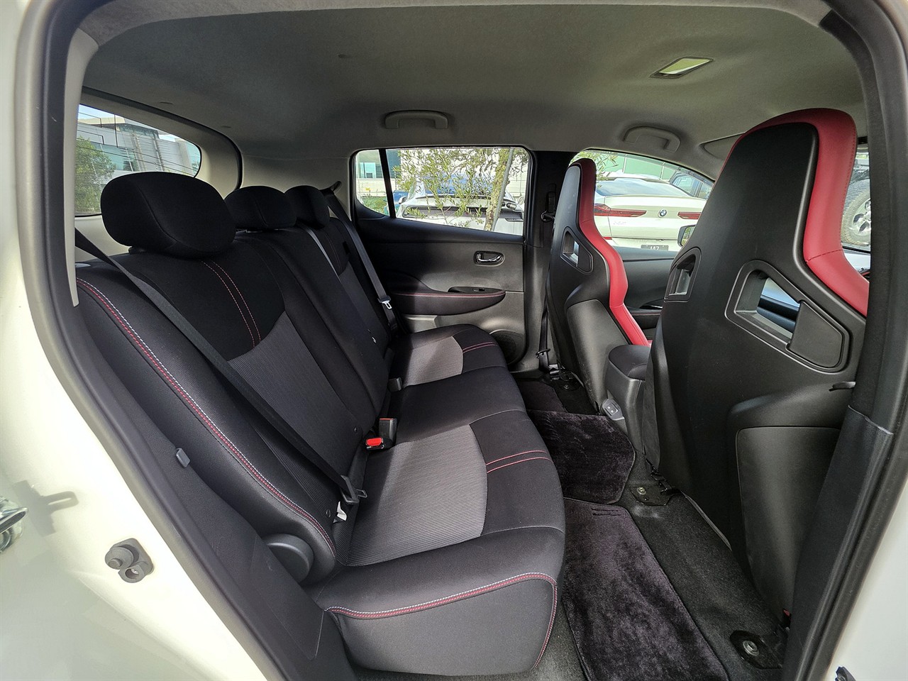 2021 Nissan LEAF