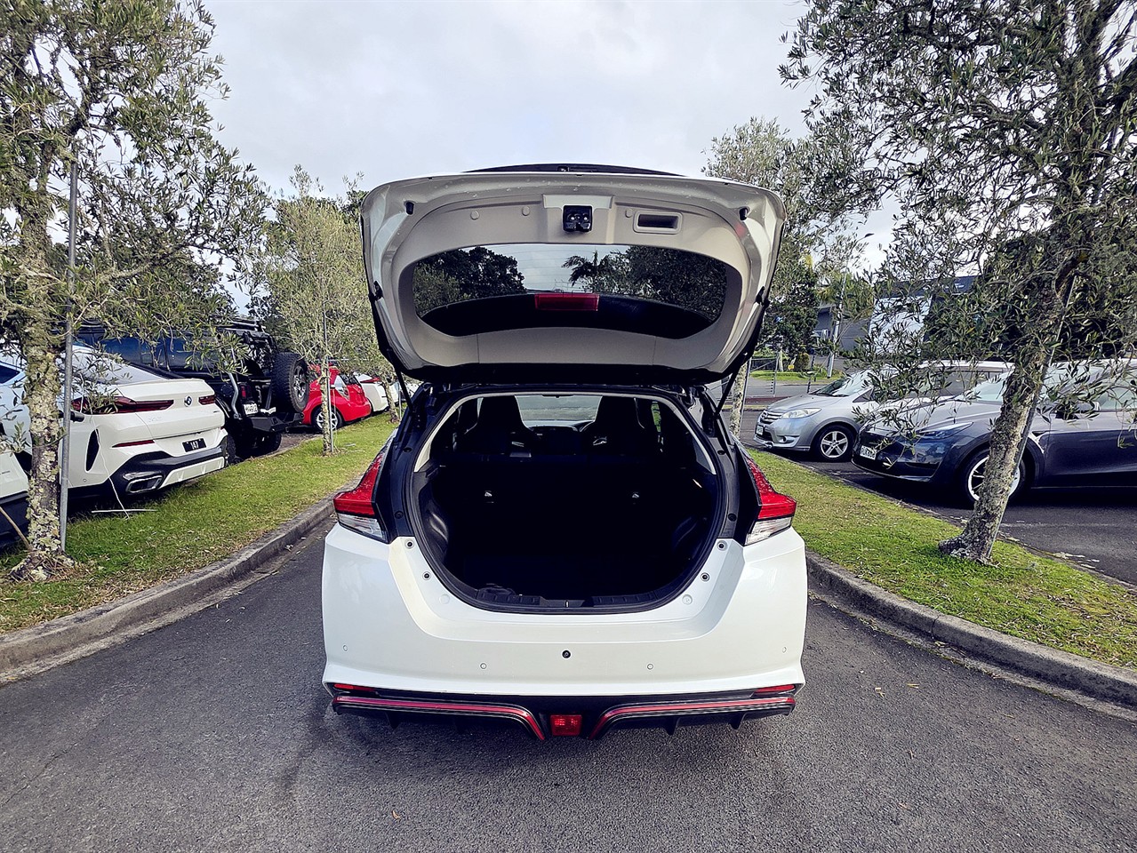 2021 Nissan LEAF