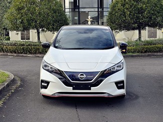 2021 Nissan LEAF - Thumbnail