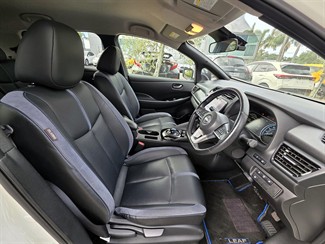 2021 Nissan LEAF - Thumbnail