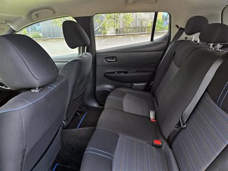 2019 Nissan LEAF - Thumbnail