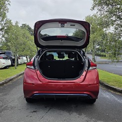 2019 Nissan LEAF - Thumbnail