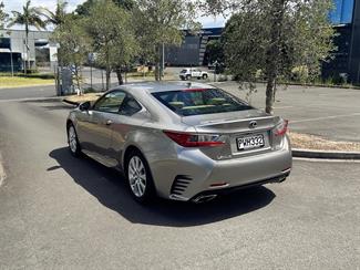 2015 Lexus RC300h - Thumbnail