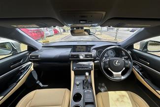 2015 Lexus RC300h - Thumbnail